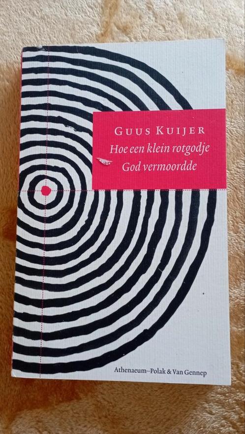 Guus Kuijer - Hoe een klein rotgodje God vermoordde, Boeken, Essays, Columns en Interviews, Zo goed als nieuw, Ophalen of Verzenden