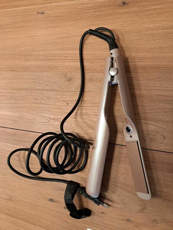 Stijltang met slagfunctie, Witgoed en Apparatuur, Persoonlijke-verzorgingsapparatuur, Gebruikt, Haarverzorging, Ophalen of Verzenden