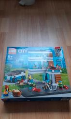 LEGO City Familiehuis 60291, Kinderen en Baby's, Speelgoed | Duplo en Lego, Ophalen of Verzenden, Gebruikt, Complete set, Lego