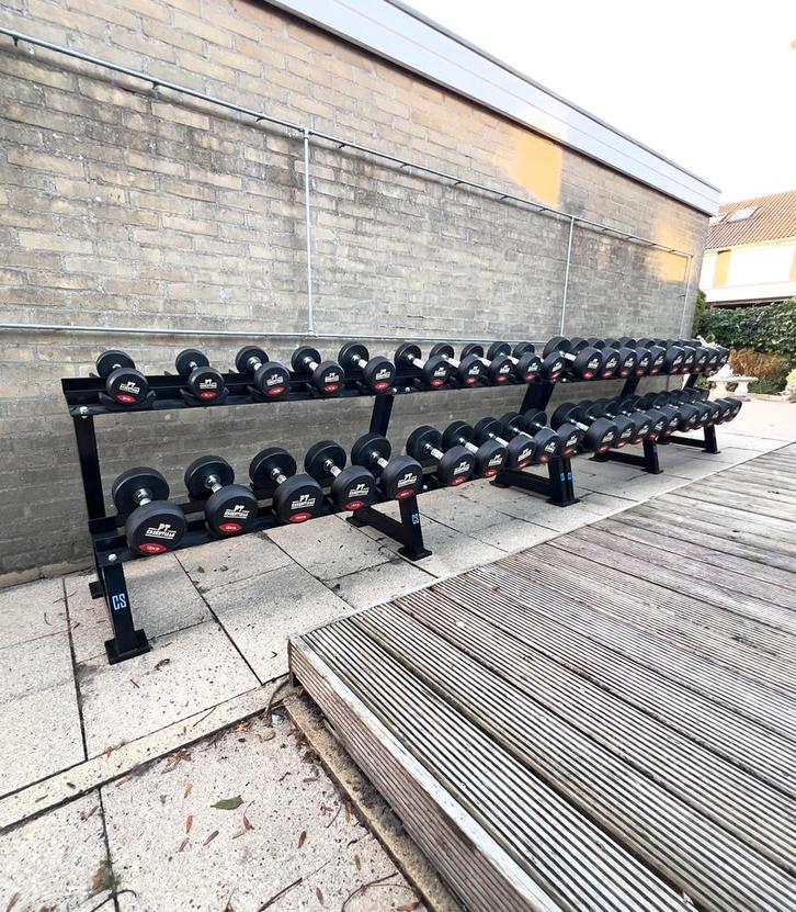 Fitness Dumbells Set Essentials 2-40kg + Rekken, Sport en Fitness, Fitnessmaterialen, Zo goed als nieuw, Dumbbell, Armen, Benen