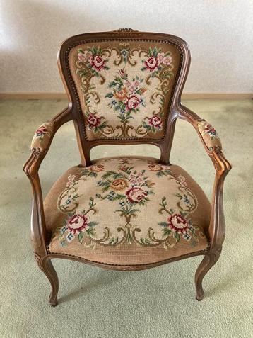 Barokke, Philips Lodewijk stoel, hand geborduurd beschikbaar voor biedingen