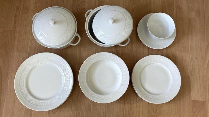 Servies van Hutschenreuther, Huis en Inrichting, Keuken | Servies, Gebruikt, Overige typen, Effen, Porselein, Ophalen