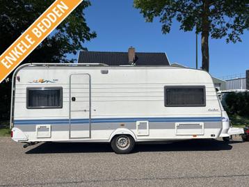HOBBY 540 UL EXCELLENT VOORTENT, ENKELE BEDDEN 6950, beschikbaar voor biedingen