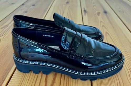 Di Lauro Loafers / Instappers - Zwart Lak Leer - Maat 39, Kleding | Dames, Schoenen, Zo goed als nieuw, Instappers, Zwart, Ophalen of Verzenden