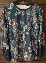 Blauwe top, shirt bloemenprint details mouw; L; Misslook, Kleding | Dames, Blauw, Maat 42/44 (L), Ophalen of Verzenden, Zo goed als nieuw