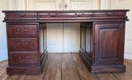Klassiek Engels bureau, Ophalen, Gebruikt, Bureau