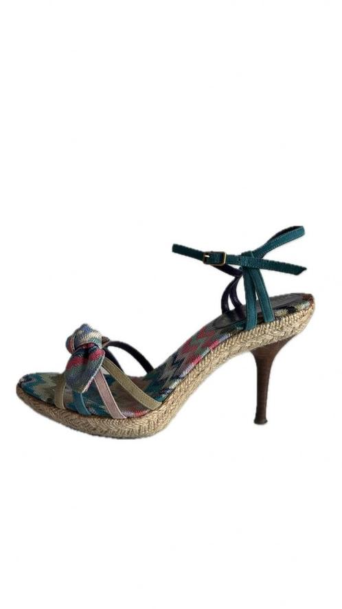 Prachtige Missoni sandalen in maat 38, Kleding | Dames, Schoenen, Zo goed als nieuw, Sandalen of Muiltjes, Blauw, Ophalen of Verzenden