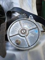 Beton vlechtdraad houder, Ophalen