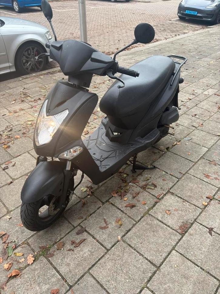 Kymco Agility 50, Fietsen en Brommers, Scooters | Kymco, Gebruikt, Agility, Benzine, Ophalen of Verzenden