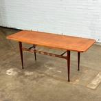 Vintage teakhouten salontafel met rotan, Ophalen of Verzenden