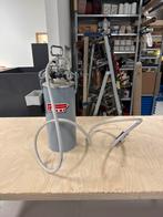 Lijmspuit met drukvat, Ophalen, Gebruikt