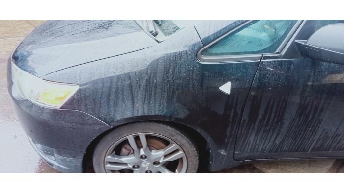 Scherm links-voor van een Mitsubishi Colt (X62), Auto-onderdelen, Gebruikt, -, -, Ophalen of Verzenden