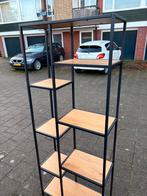 2x Wandkast / Boekenkast - Industrieel Design, Ophalen, Zo goed als nieuw