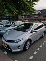 Toyota Auris 1.8 Hybrid NIEUW APK Touring  CVT 2014 Grijs, Auto's, 65 €/maand, Origineel Nederlands, Auris, Volledig hybride