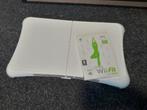 Wii fit balance board + Wii fit spel, Spelcomputers en Games, Ophalen of Verzenden, Gebruikt, Zonder controller, Met Balance Board