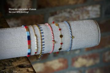 Diverse sieraden van Zusss 50% Korting beschikbaar voor biedingen