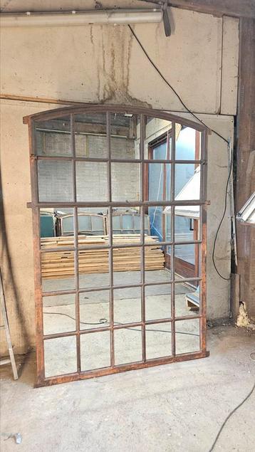 Unieke Spiegel 200x140 | Exclusief RensCreates | Gietijzer | beschikbaar voor biedingen