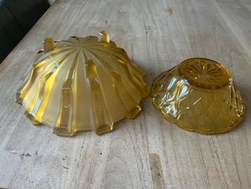 Glazen Schalen 2x beschikbaar voor biedingen