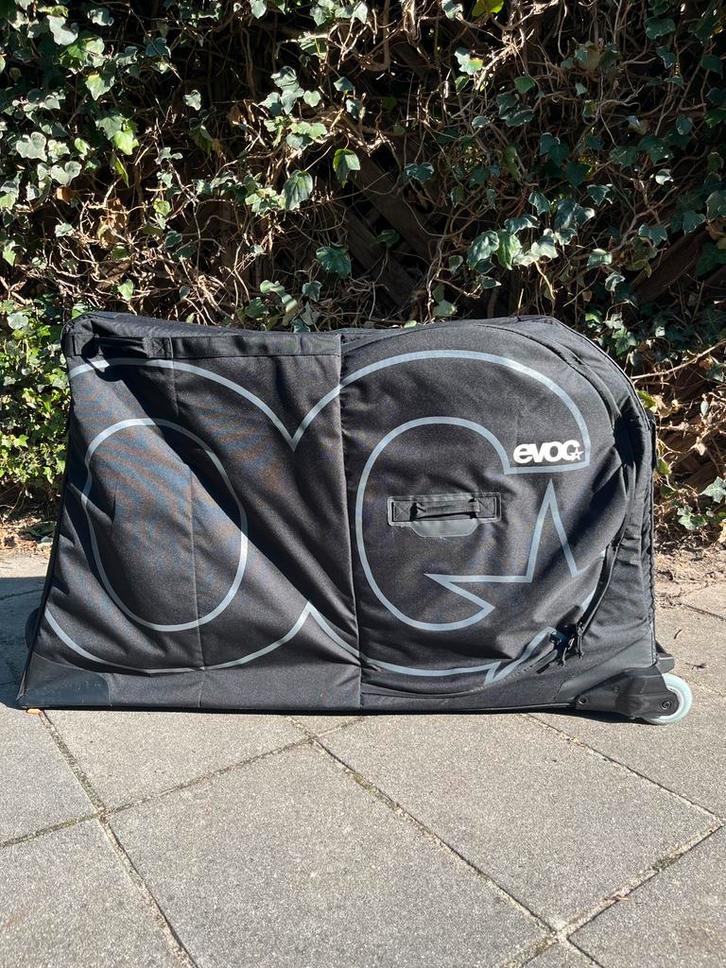 Evoc fietskoffer, Fietsen en Brommers, Fietsaccessoires | Fietstassen, Zo goed als nieuw, Ophalen