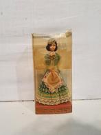 pop uit griekenland *, Verzamelen, Poppen, Niet bekend, Niet bekend, Ophalen of Verzenden, Pop