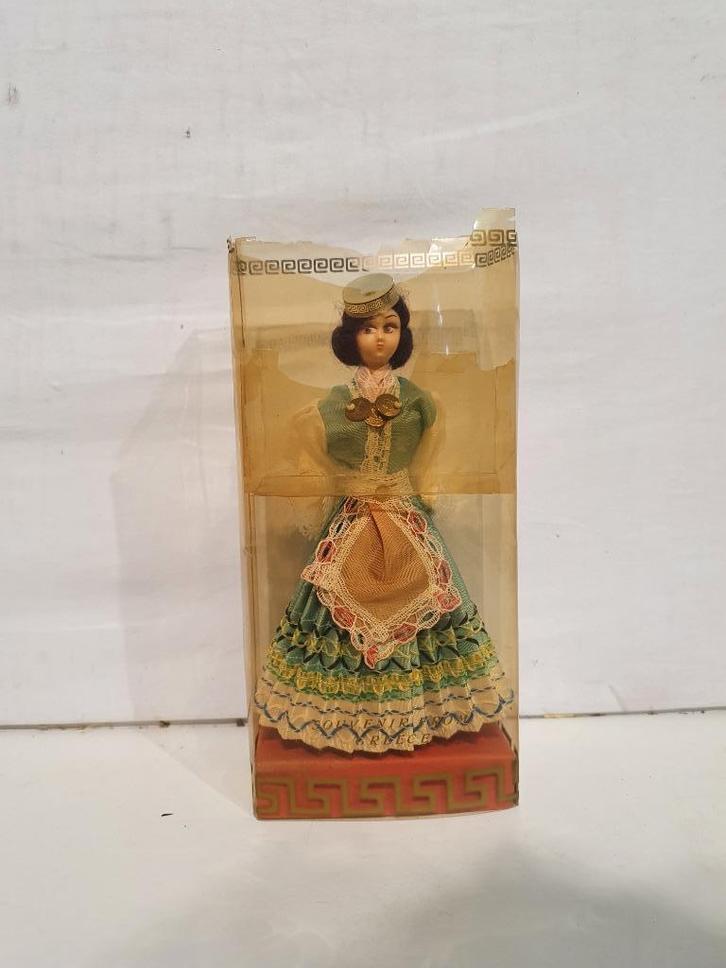 pop uit griekenland *, Verzamelen, Poppen, Pop, Ophalen of Verzenden