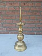 17e eeuwse messing bolkandelaar, Vlaanderen, Antiek en Kunst, Antiek | Kandelaars, Ophalen of Verzenden