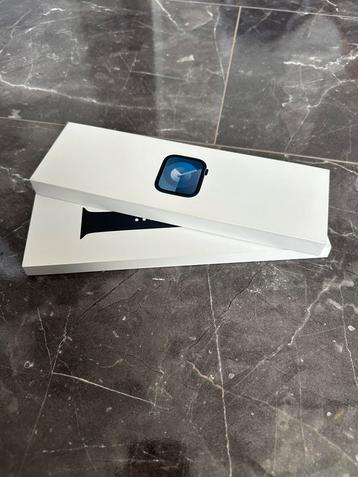 Nieuwe Apple Watch Series 9 | 41mm | Cellular + GPS beschikbaar voor biedingen