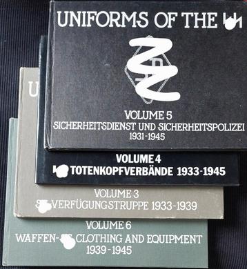 Boekenserie: "Uniforms of the ss", Andrew Mollo 1972 beschikbaar voor biedingen