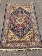 Vintage Vloerkleed 200cm x 315 cm, Huis en Inrichting, Stoffering | Tapijten en Kleden, Ophalen, Blauw, 200 cm of meer, Zo goed als nieuw