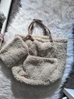 Zara teddy tas, Sieraden, Tassen en Uiterlijk, Tassen | Damestassen, Ophalen of Verzenden, Zo goed als nieuw, Schoudertasje