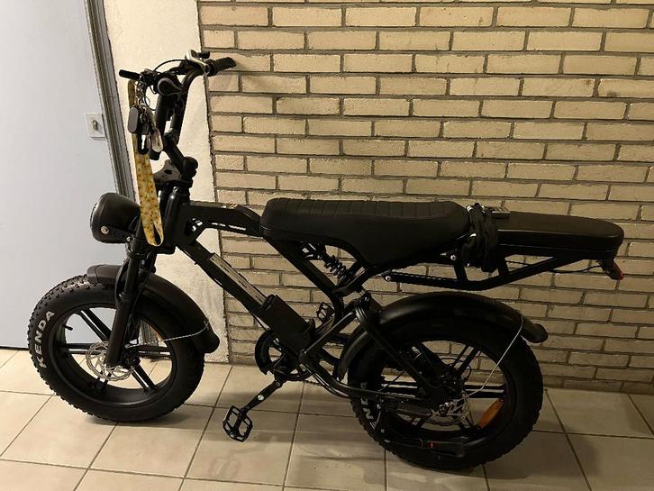 Fatbrike V20Pro, Fietsen en Brommers, Elektrische fietsen, Zo goed als nieuw, Overige merken, 59 cm of meer, 50 km per accu of meer