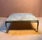 Vintage minimalistisch salontafel met marmer blad, Huis en Inrichting, Tafels | Salontafels, 100 tot 150 cm, Rond, Zo goed als nieuw