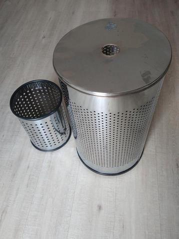Wasmand en prullenmand van metaal Bieden! beschikbaar voor biedingen