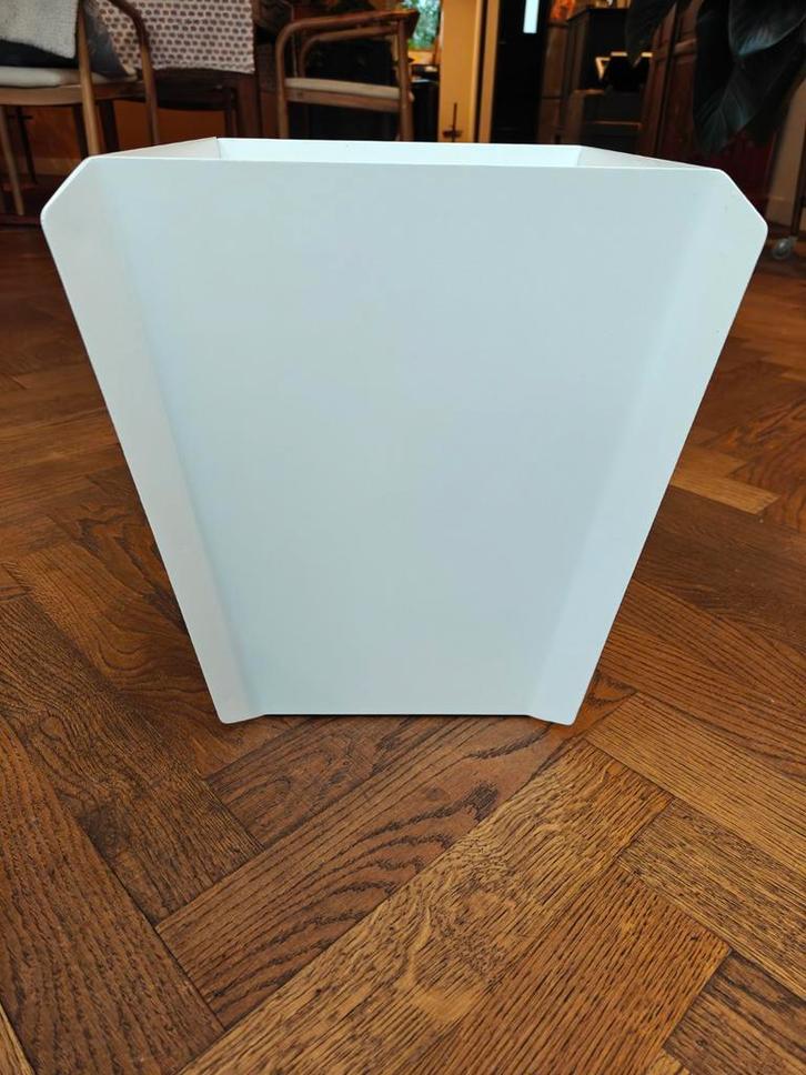 Gispen Binit design prullenbak Peter van de Water, Huis en Inrichting, Woonaccessoires | Memoborden, Overige typen, Ophalen of Verzenden