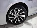 Toyota Corolla Touring Sports 1.8 Hybrid Dynamic, Auto's, Toyota, 450 kg, Gebruikt, 4 cilinders, Origineel Nederlands