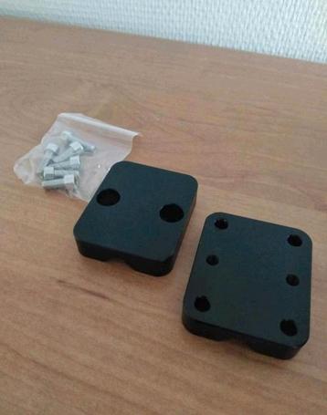 Montage blok oa voor gps tomtom navigator garmin  beschikbaar voor biedingen