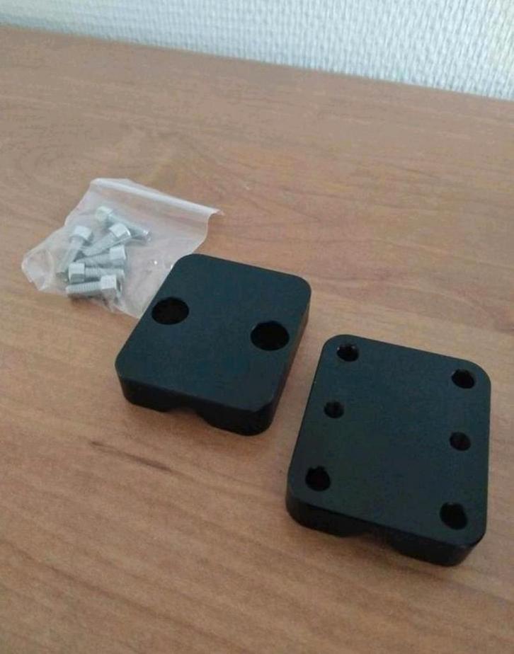 Montage blok oa voor gps tomtom navigator garmin, Motoren, Accessoires | Navigatiesystemen, Nieuw, Ophalen of Verzenden