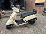 Kymco like 2011, Fietsen en Brommers, Scooters | Kymco, Gebruikt, Maximaal 45 km/u, Like, Benzine