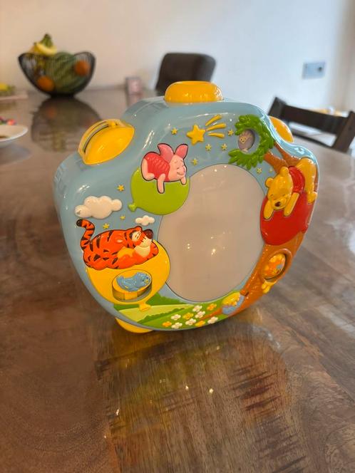 Slaapprojector winnie the pooh + muziek, Kinderen en Baby's, Speelgoed | Babyspeelgoed, Gebruikt, Overige typen, Ophalen