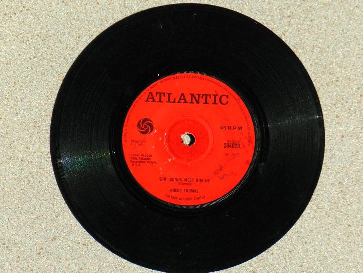 Rufus Thomas Sho' gonna mess him up VINYL SINGLE, Cd's en Dvd's, Vinyl Singles, Gebruikt, Single, Pop, 7 inch, Ophalen of Verzenden