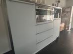 LICHTBLAUWE KEUKEN MET KOOKEILAND, Ophalen, Wit, Dubbelwandige keuken, Zo goed als nieuw