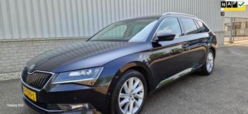 Skoda Superb Combi 2.0 TDI Style Business beschikbaar voor biedingen