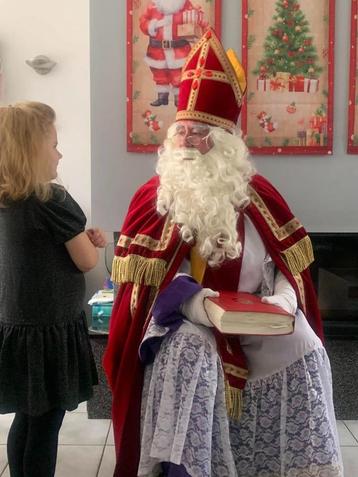 De echte Sint en leukste Zwarte Pieten bij jullie thuis. beschikbaar voor biedingen