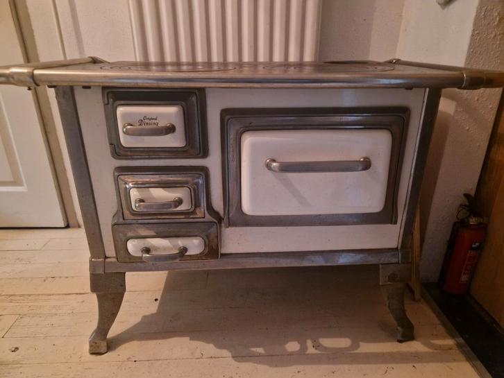 Antiek kolenfornuis - Prachtig decoratief stuk, Antiek en Kunst, Antiek | Keukenbenodigdheden, Ophalen of Verzenden