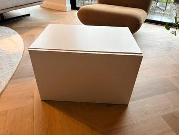 Ikea Besta kast 60x40x38 met hoogglans deurtje