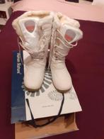 NIEUWE WITTE HUMAN NATURE SNOWBOOTS IN DOOS MAAT 39/40, Sport en Fitness, Ophalen of Verzenden, Nieuw, Schoenen