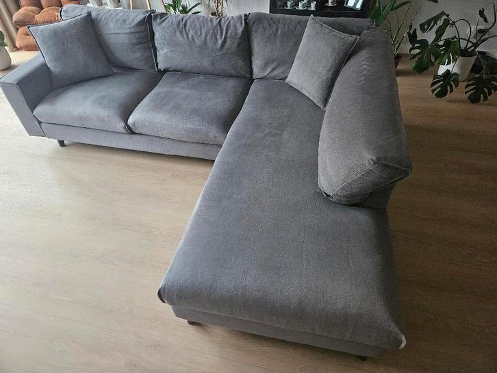 Goossens hoekbank Jonas 2,5 zits grijs, Huis en Inrichting, Banken | Bankstellen, Gebruikt, Hoekbank, Vierpersoons of meer, 250 tot 300 cm