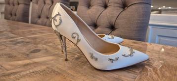 Trouw schoenen 1x gedragen mt 38 beschikbaar voor biedingen