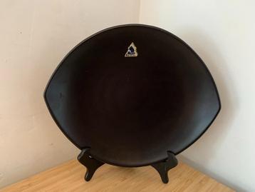 Driehoek Huizen serveerschaaltje Zwart beschikbaar voor biedingen