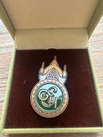 Efteling Grand Hotel Pin in Doosje, Ophalen of Verzenden, Zo goed als nieuw, Button of Speldje